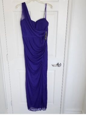 Stunning Onyx Nite One-Shoulder Gown in Royal w/ flattering ruching Purple/blue
